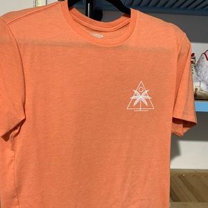Old navy tee small